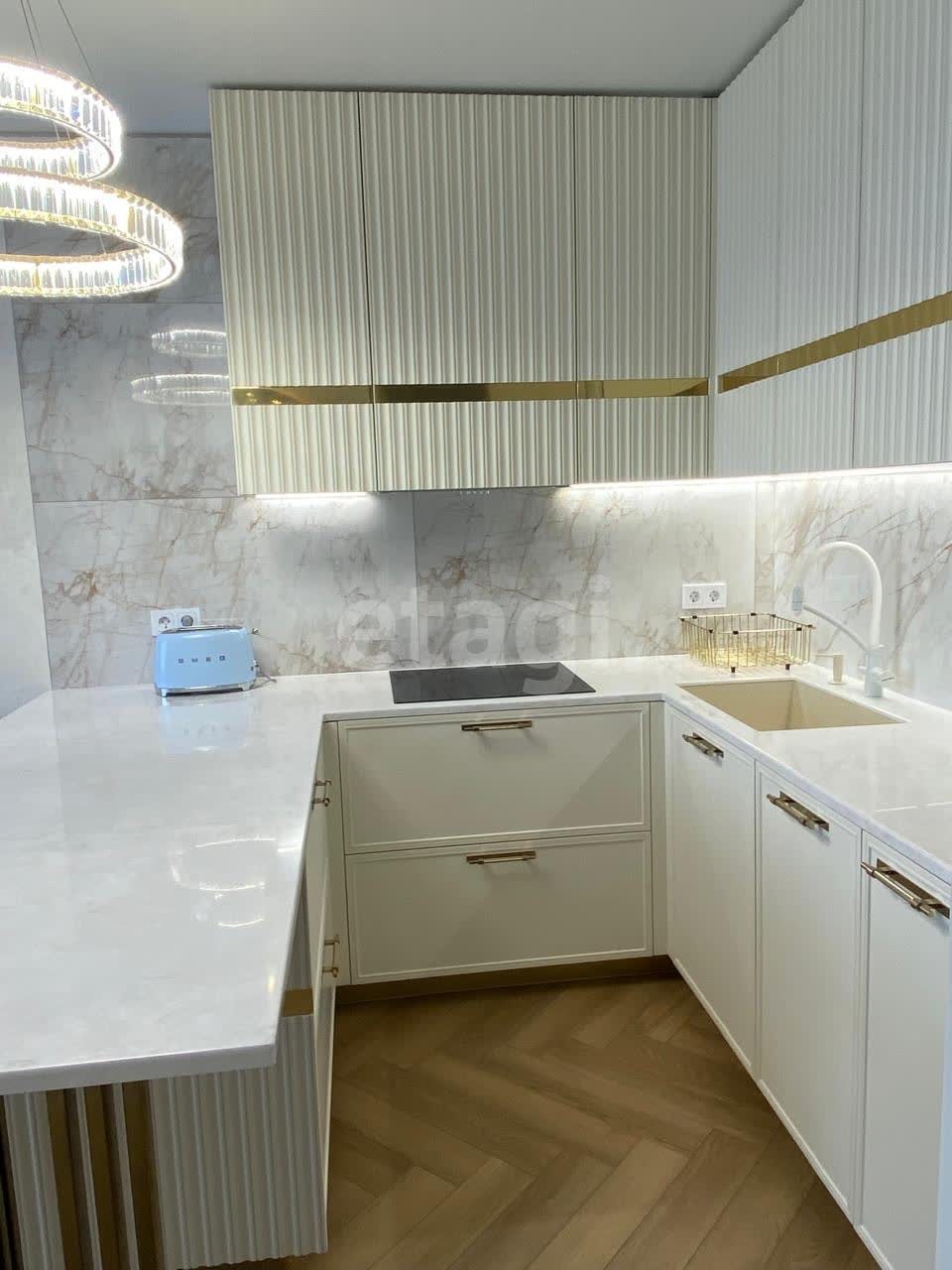 Продажа 3-комнатной квартиры, Южно-Сахалинск, Сахалинская область,  Южно-Сахалинск