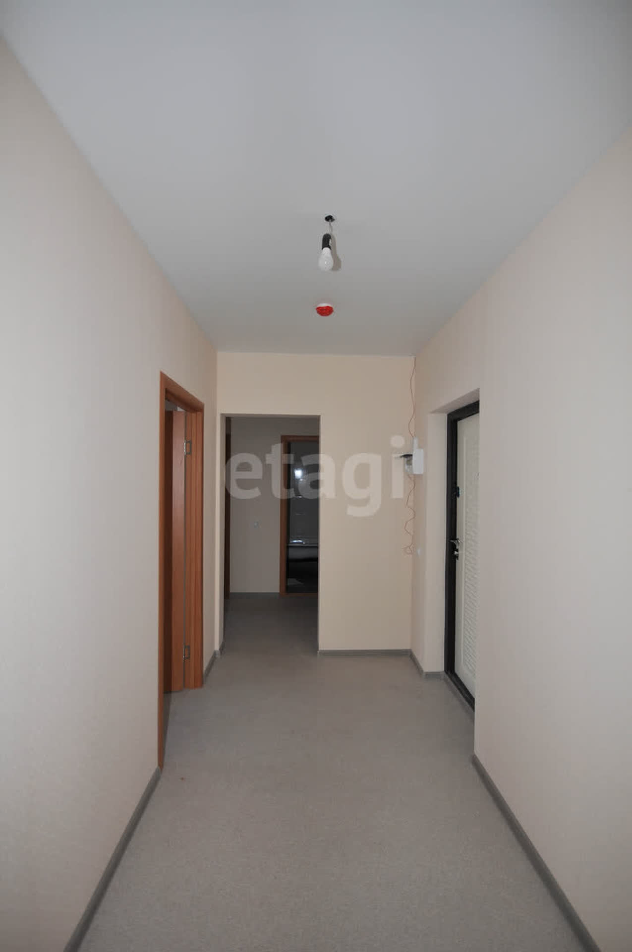 Продажа 2-комнатной квартиры, Южно-Сахалинск, Сахалинская область,  Южно-Сахалинск