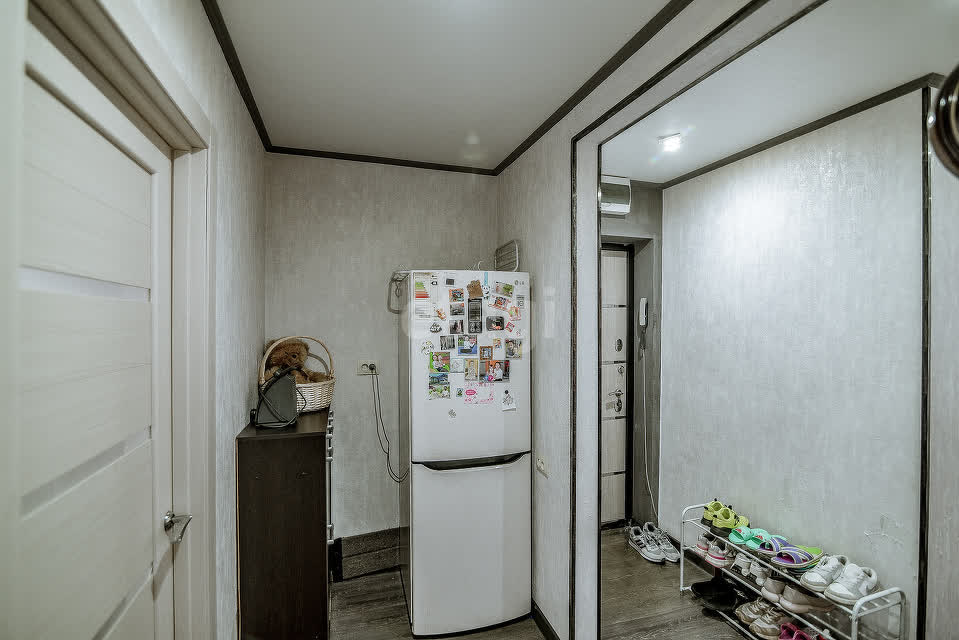 Продажа 3-комнатной квартиры, Южно-Сахалинск, Сахалинская область,  Южно-Сахалинск