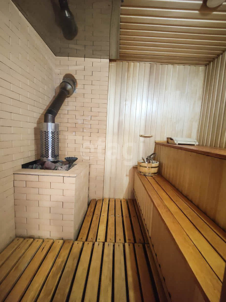 Продажа коммерческой недвижимости, 445м <sup>2</sup>, Южно-Сахалинск, Сахалинская область,  Южно-Сахалинск