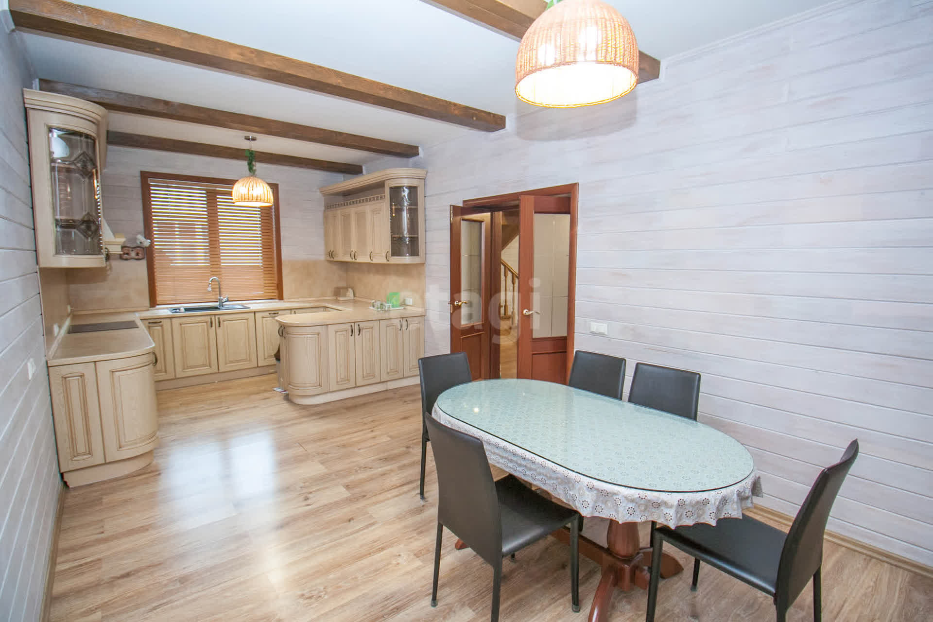 Продажа дома, 267м <sup>2</sup>, 10 сот., Южно-Сахалинск, Сахалинская область,  