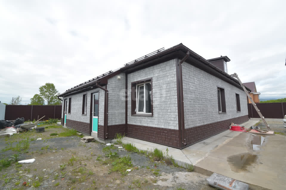 Продажа дома, 180м <sup>2</sup>, 6 сот., Южно-Сахалинск, Сахалинская область,  