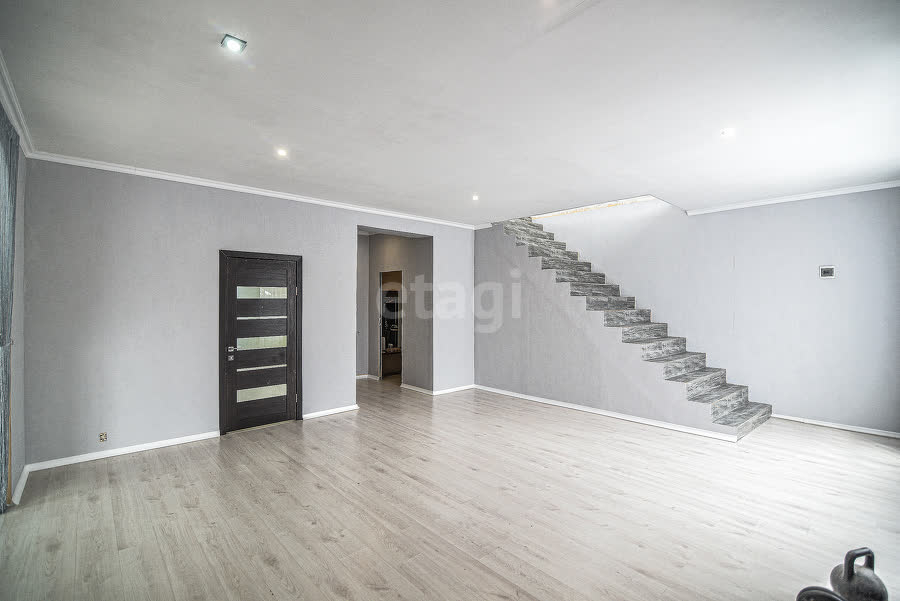 Продажа дома, 227м <sup>2</sup>, 4 сот., Южно-Сахалинск, Сахалинская область,  