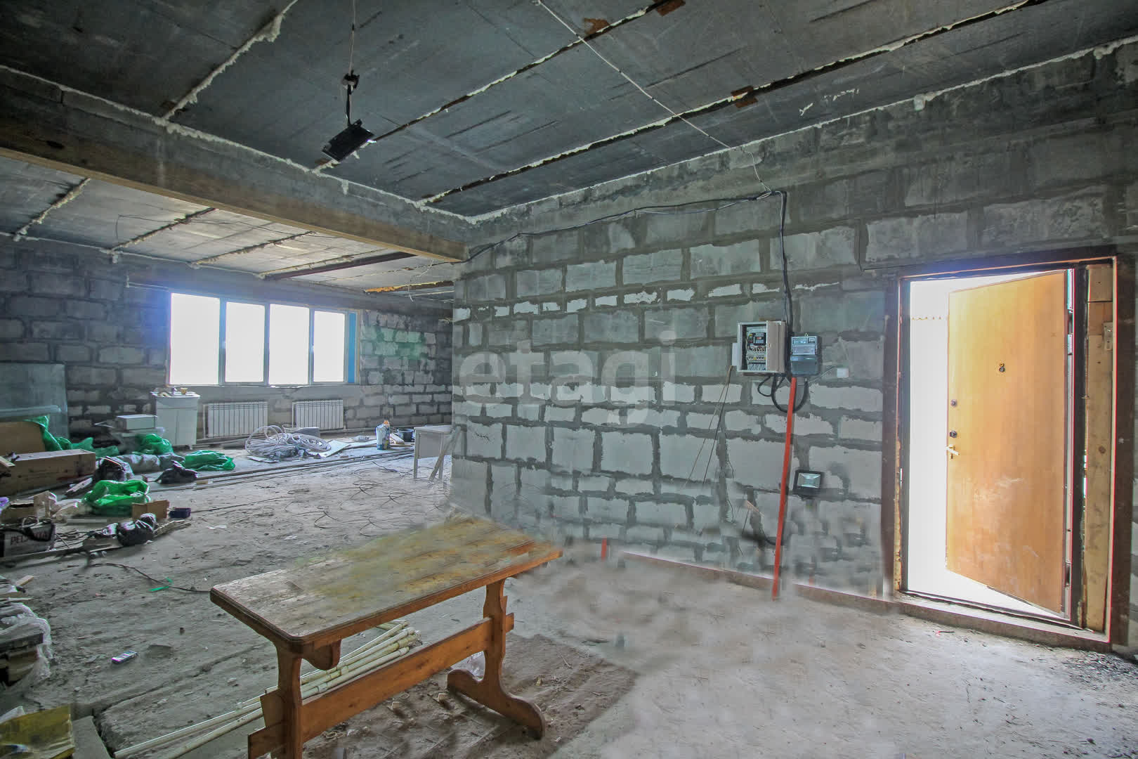 Аренда коммерческой недвижимости, 180м <sup>2</sup>, Новый Уренгой, Ямало-Ненецкий АО,  Новый Уренгой