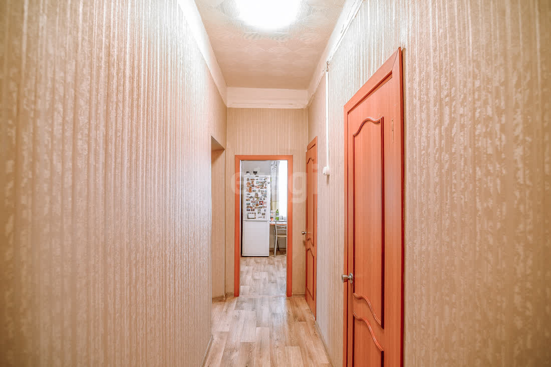 Продажа 2-комнатной квартиры, Южно-Сахалинск, Сахалинская область,  Южно-Сахалинск