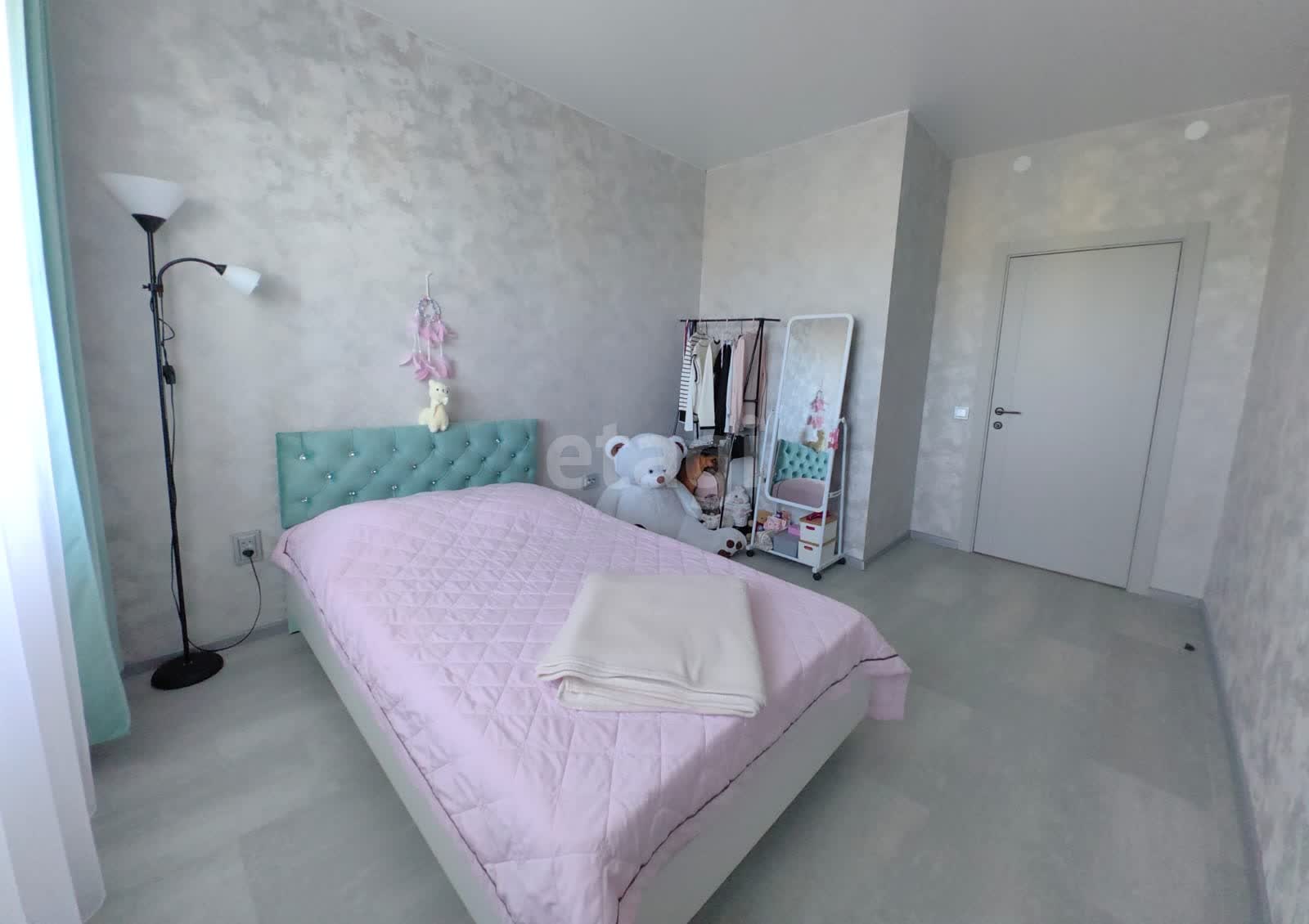 Продажа 2-комнатной квартиры, Южно-Сахалинск, Сахалинская область,  Южно-Сахалинск