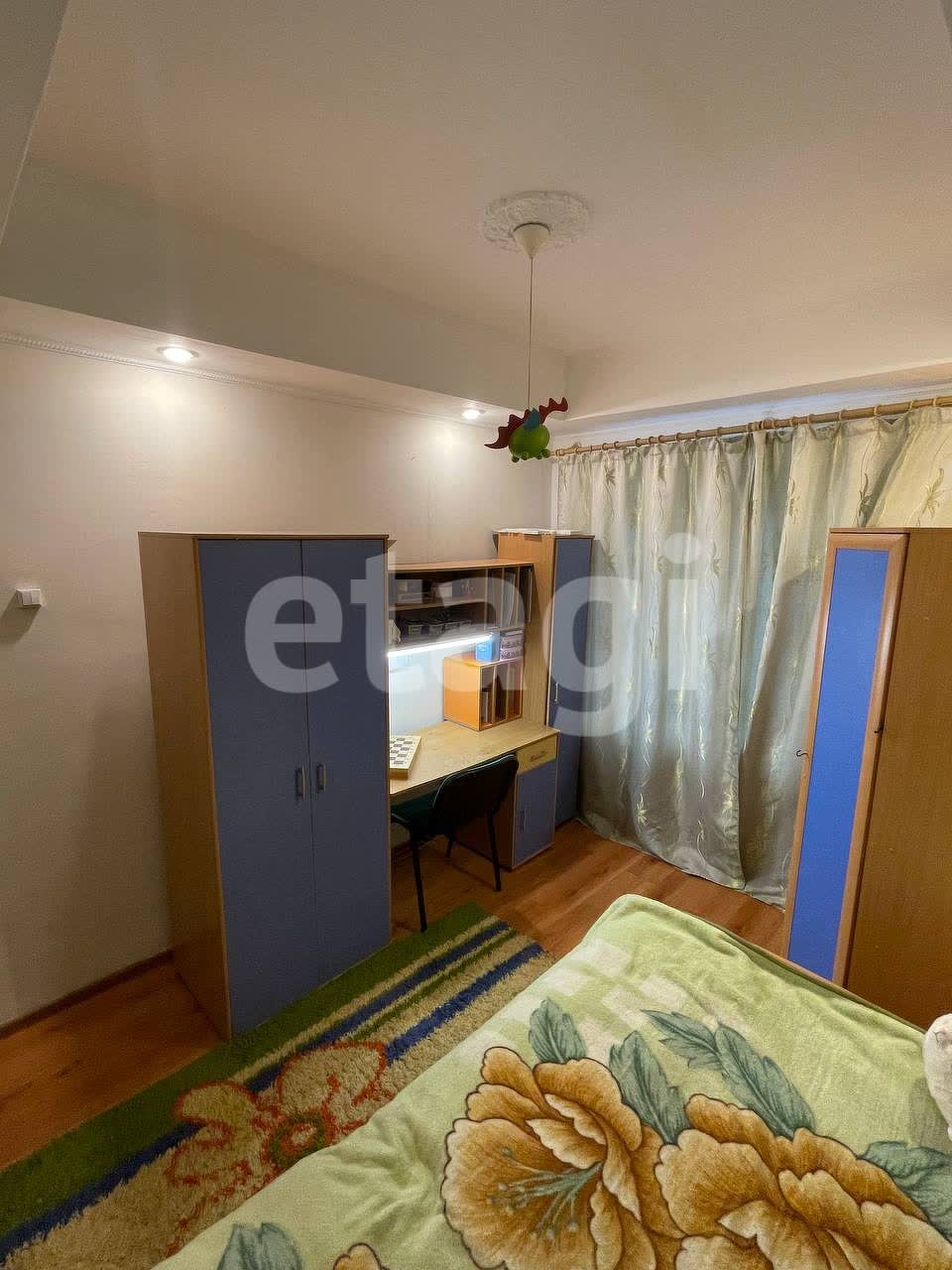 Продажа 3-комнатной квартиры, Улан-Удэ, Республика Бурятия,  Улан-Удэ