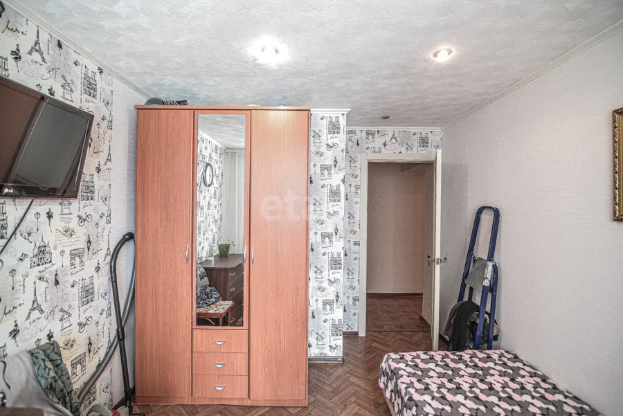 Продажа 2-комнатной квартиры, Южно-Сахалинск, Сахалинская область,  Южно-Сахалинск