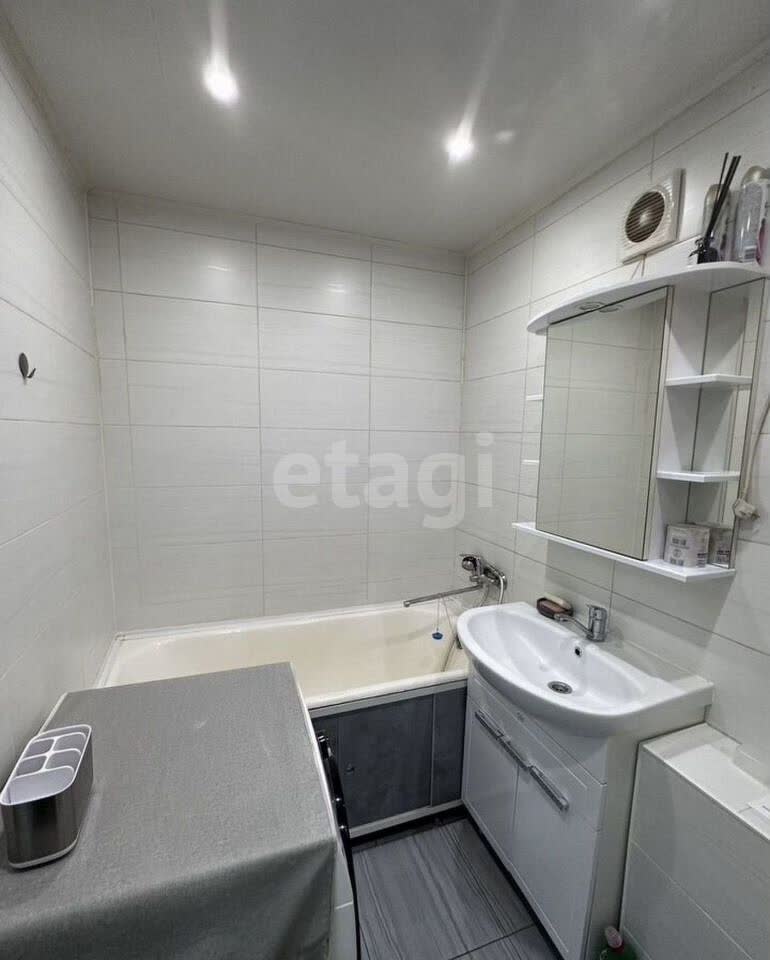 Продажа 3-комнатной квартиры, Улан-Удэ, Республика Бурятия,  Улан-Удэ