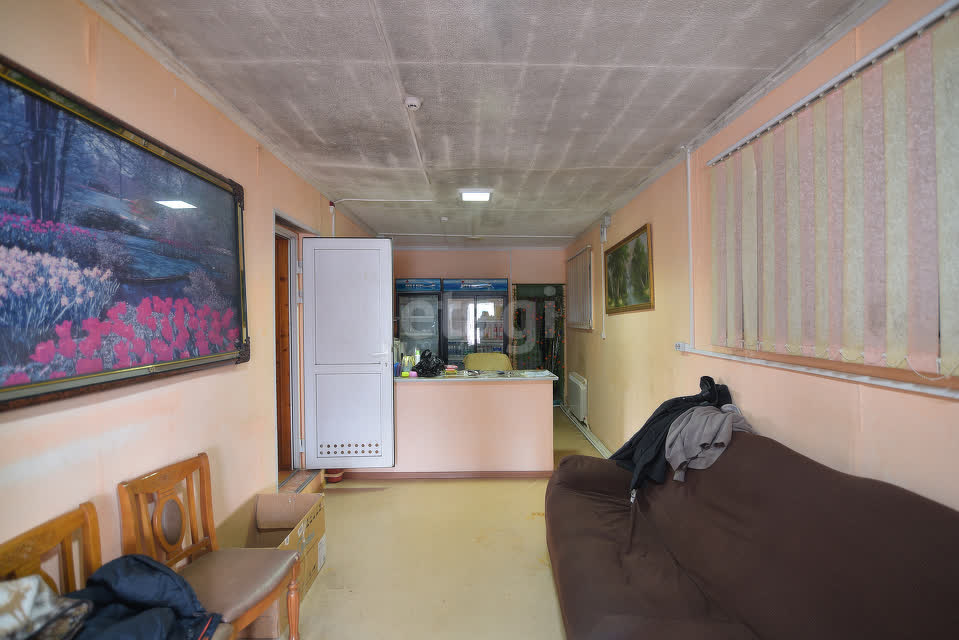 Продажа коммерческой недвижимости, 256м <sup>2</sup>, Южно-Сахалинск, Сахалинская область,  Южно-Сахалинск