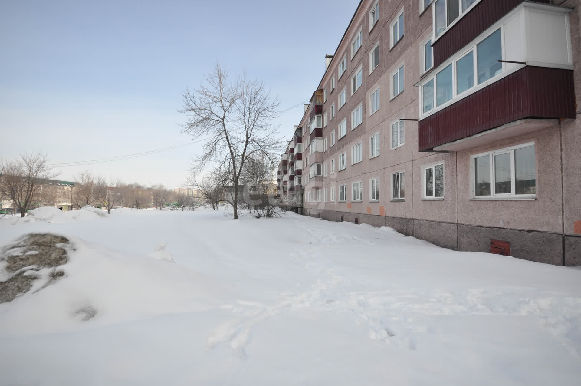 Продажа 4-комнатной квартиры, Южно-Сахалинск, Сахалинская область,  Южно-Сахалинск