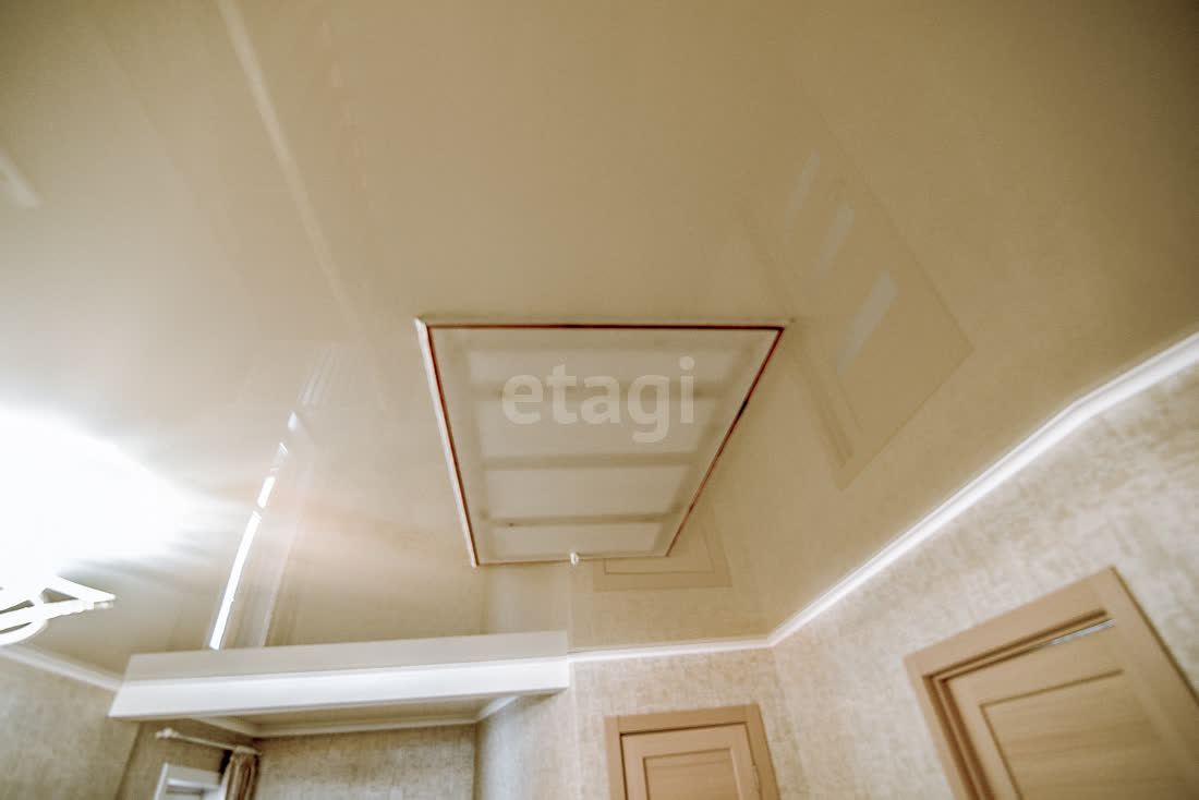 Продажа дома, 215м <sup>2</sup>, 7 сот., Южно-Сахалинск, Сахалинская область,  Южно-Сахалинск