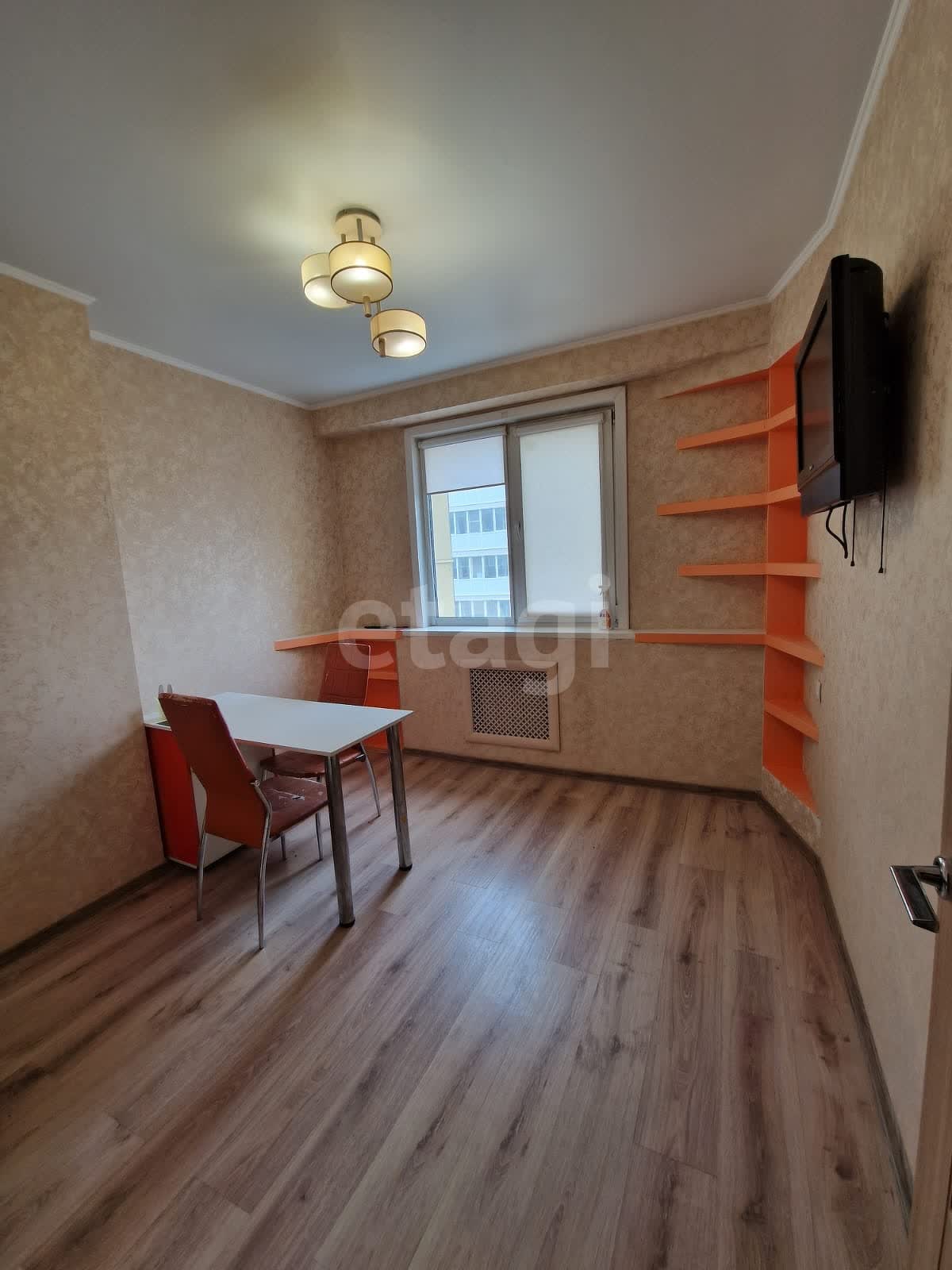 Продажа 2-комнатной квартиры, Южно-Сахалинск, Сахалинская область,  Южно-Сахалинск