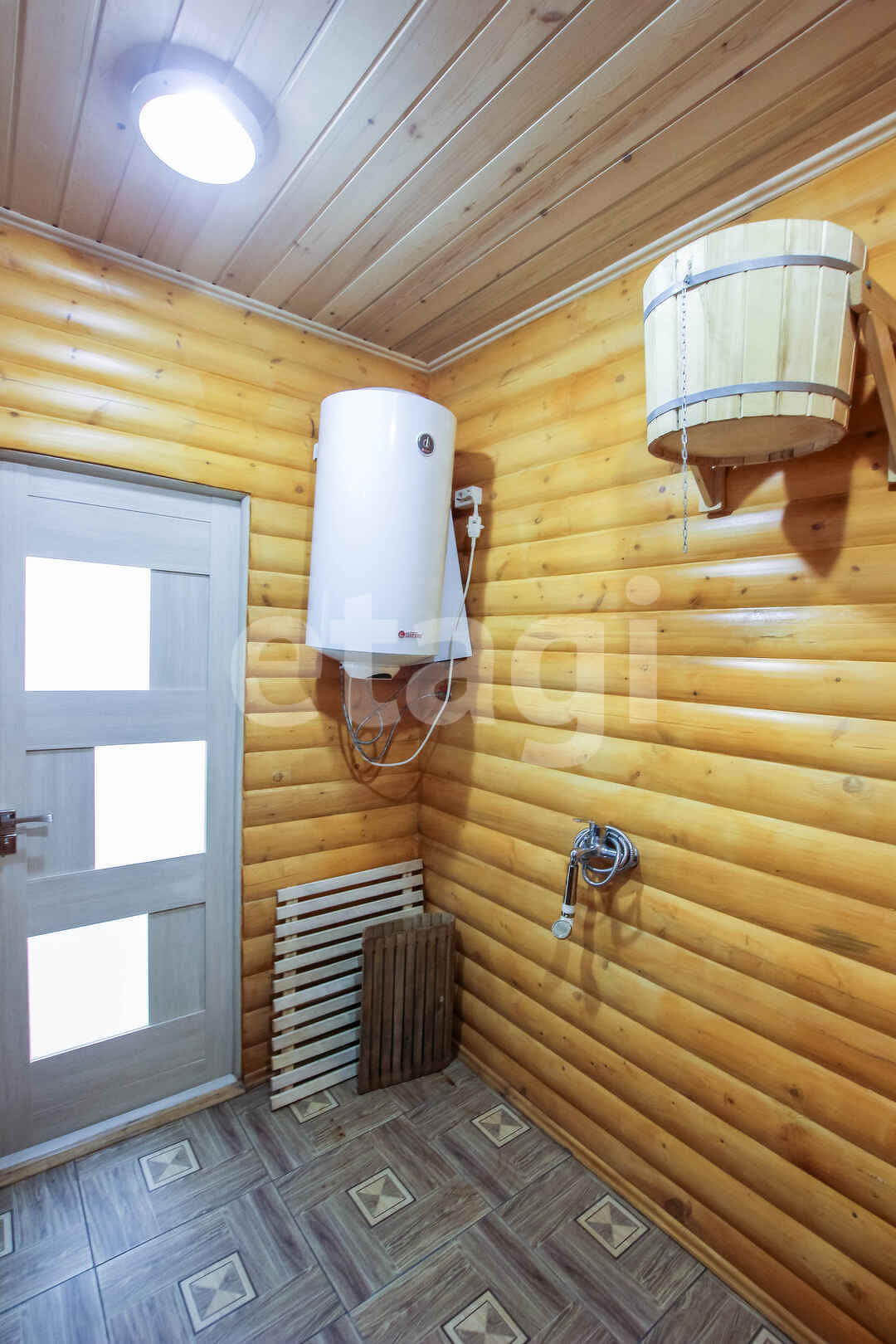 Продажа коммерческой недвижимости, 172м <sup>2</sup>, Улан-Удэ, Бурятия,  Улан-Удэ