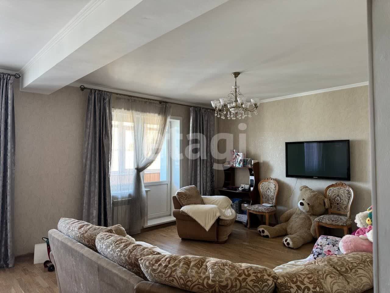 Продажа 5-комнатной квартиры, Улан-Удэ, Республика Бурятия,  Улан-Удэ