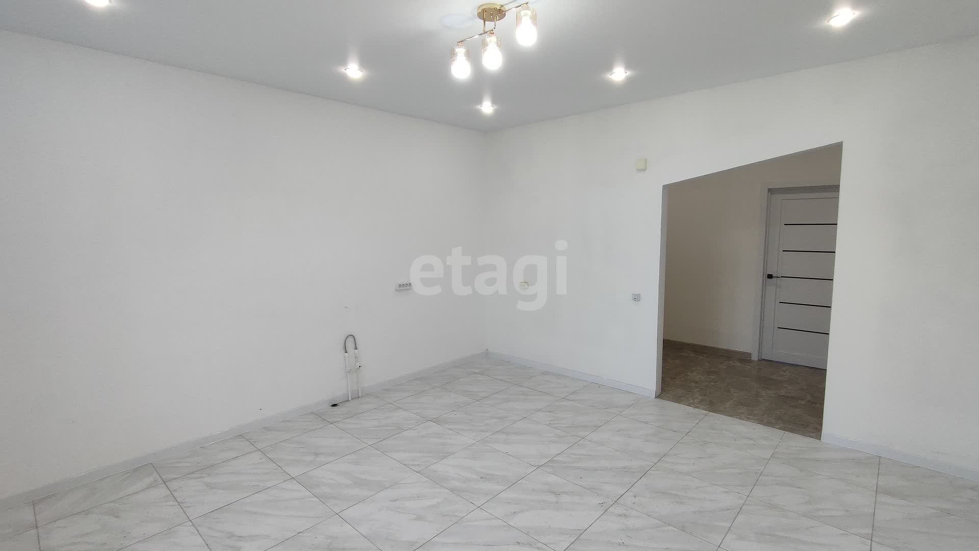 Продажа дома, 185м <sup>2</sup>, 6 сот., Улан-Удэ, Республика Бурятия,  Тарбагатайский