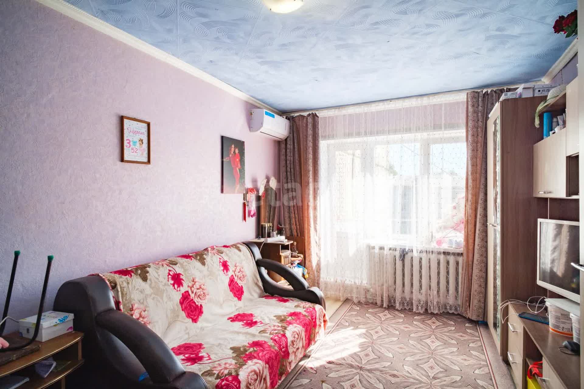 Продажа комнаты, Комсомольск-на-Амуре, Аллея Труда,  62 к 4