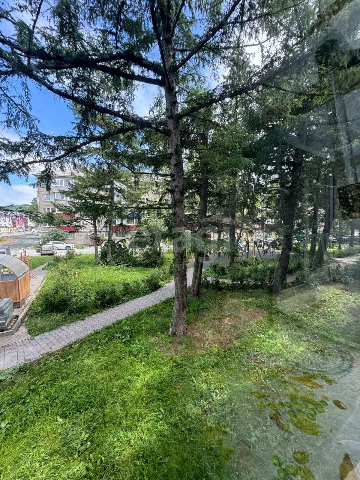 Продажа 4-комнатной квартиры, Южно-Сахалинск, Сахалинская область,  Южно-Сахалинск