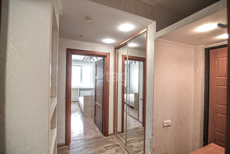 Продажа 4-комнатной квартиры, Южно-Сахалинск, Сахалинская область,  Южно-Сахалинск