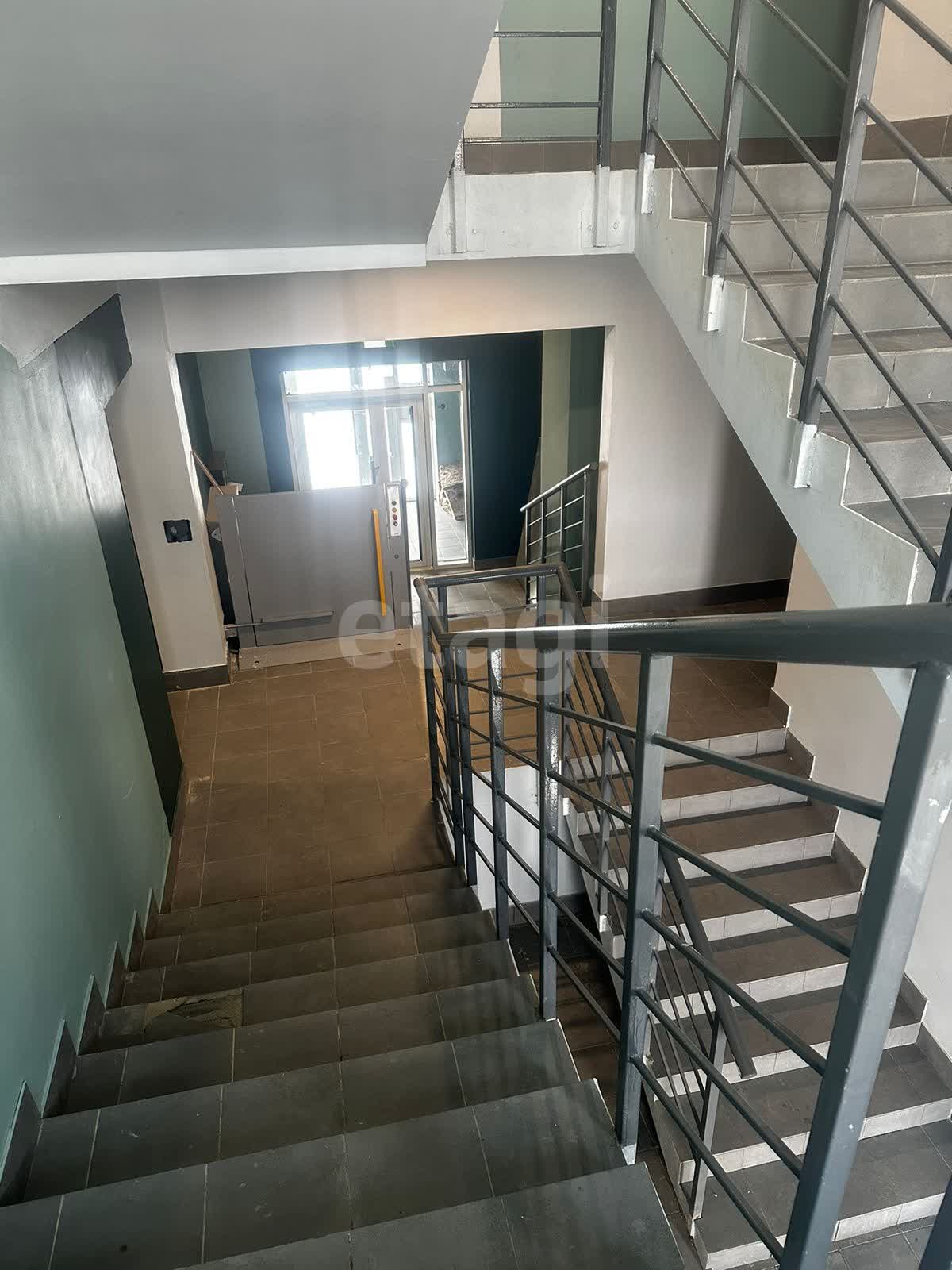 Продажа 2-комнатной квартиры, Южно-Сахалинск, Сахалинская область,  Южно-Сахалинск