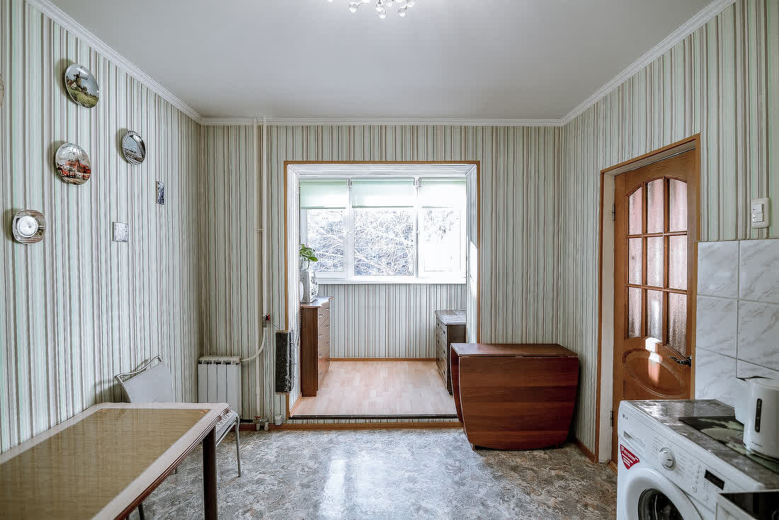 Продажа 2-комнатной квартиры, Южно-Сахалинск, Сахалинская область,  Южно-Сахалинск