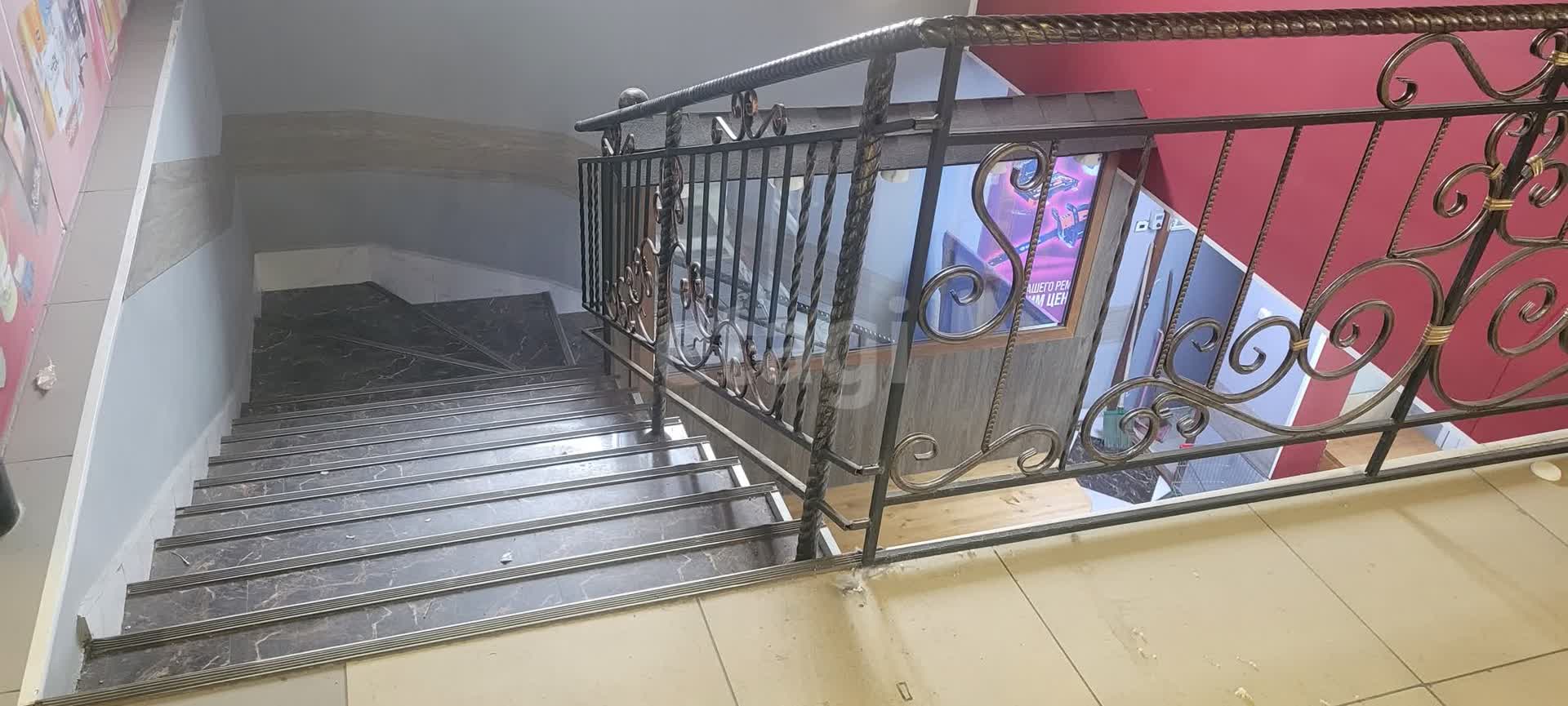 Аренда коммерческой недвижимости, 473м <sup>2</sup>, Южно-Сахалинск, Сахалинская область,  Южно-Сахалинск