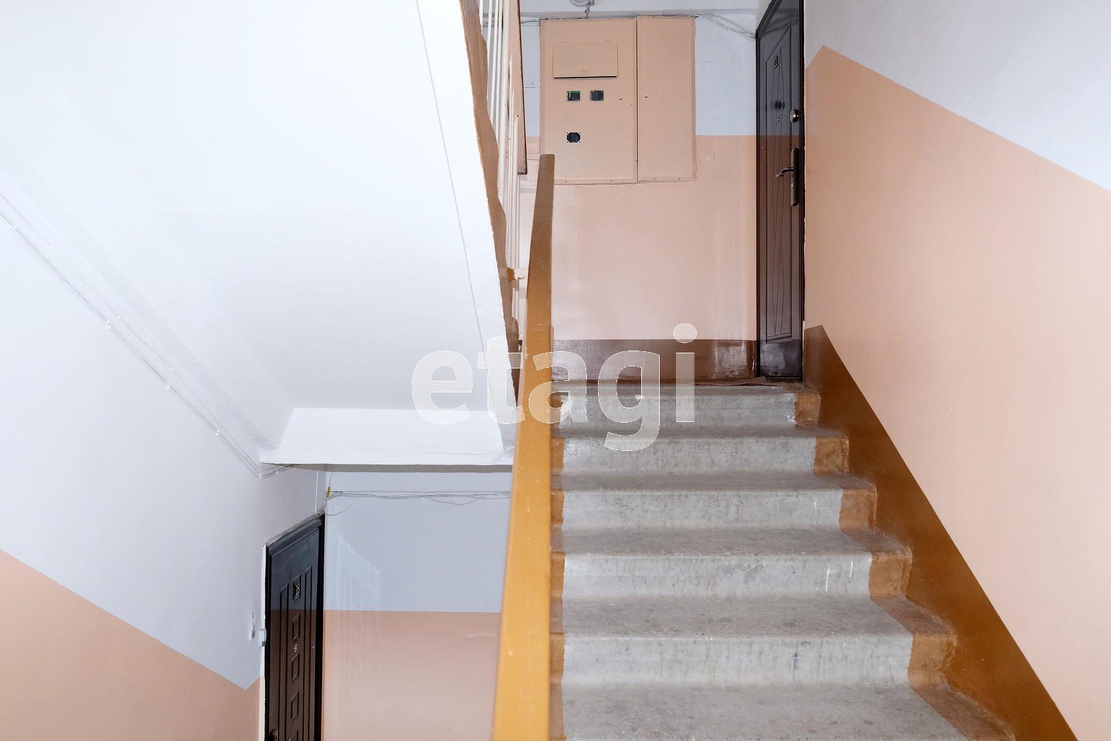 Продажа 4-комнатной квартиры, Южно-Сахалинск, Сахалинская область,  Южно-Сахалинск