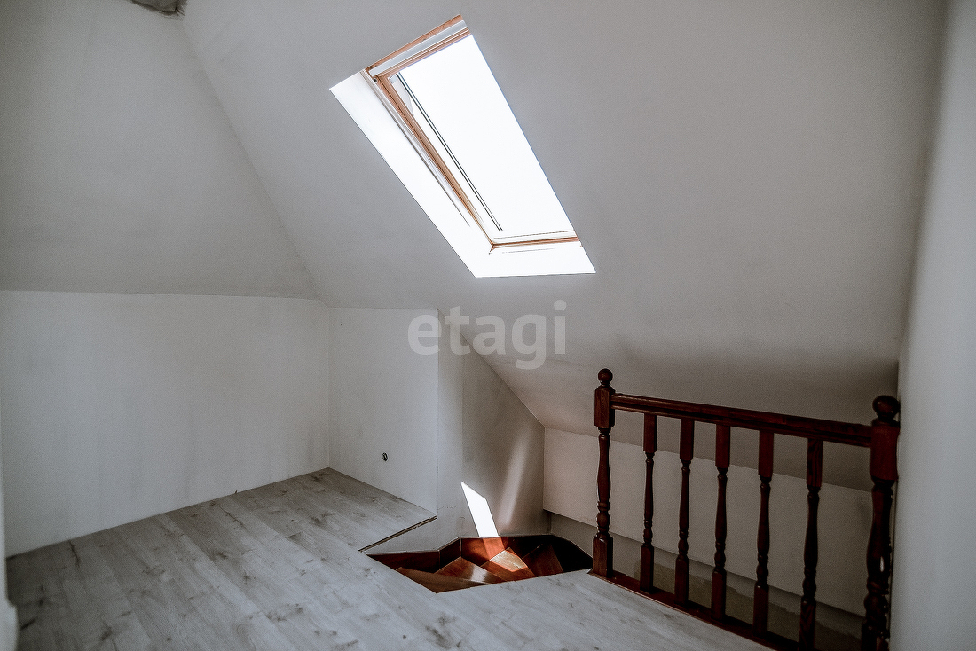 Продажа дома, 330м <sup>2</sup>, 10 сот., Южно-Сахалинск, Сахалинская область,  