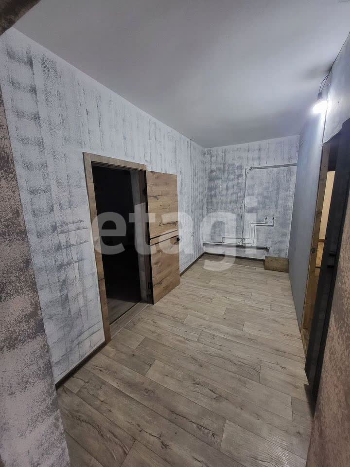 Продажа коммерческой недвижимости, 230м <sup>2</sup>, Улан-Удэ, Бурятия,  Улан-Удэ