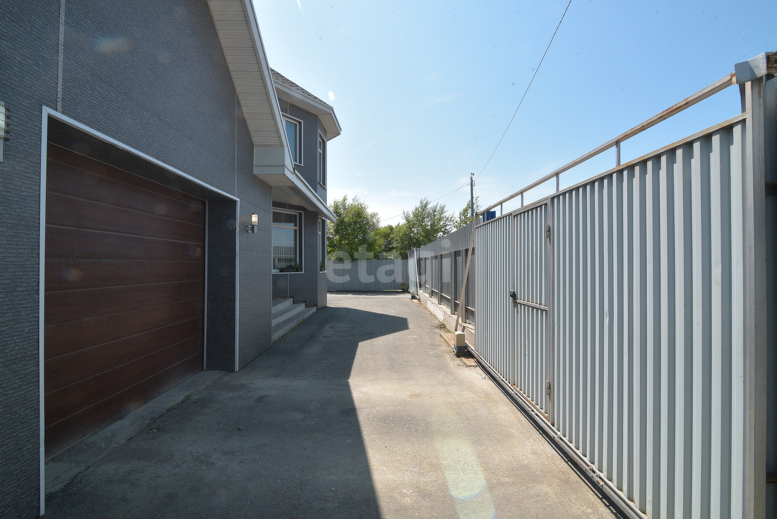 Продажа дома, 330м <sup>2</sup>, 10 сот., Южно-Сахалинск, Сахалинская область,  