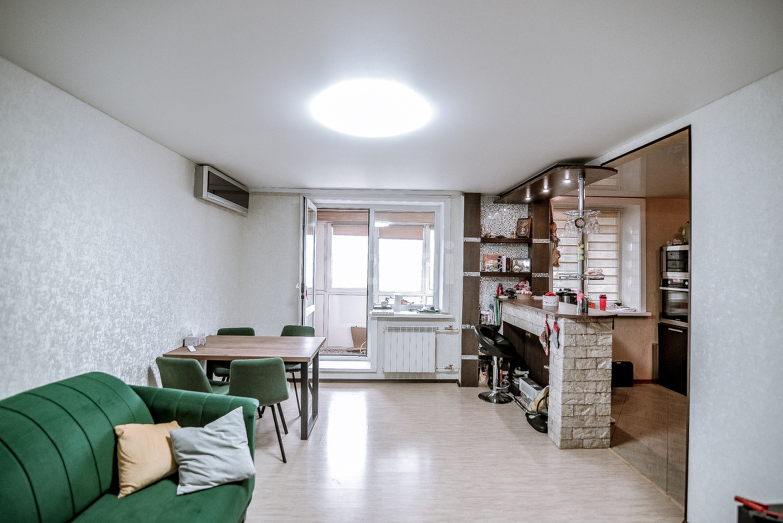 Продажа 3-комнатной квартиры, Южно-Сахалинск, Сахалинская область,  Южно-Сахалинск