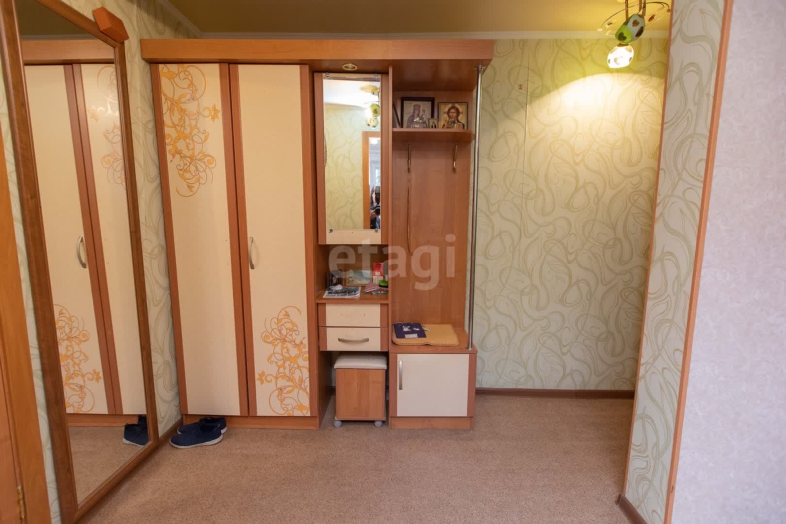 Продажа 3-комнатной квартиры, Южно-Сахалинск, Сахалинская область,  Южно-Сахалинск