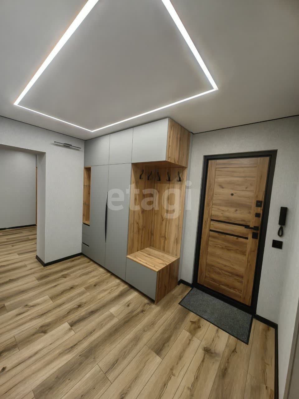 Продажа 2-комнатной квартиры, Южно-Сахалинск, Сахалинская область,  Южно-Сахалинск