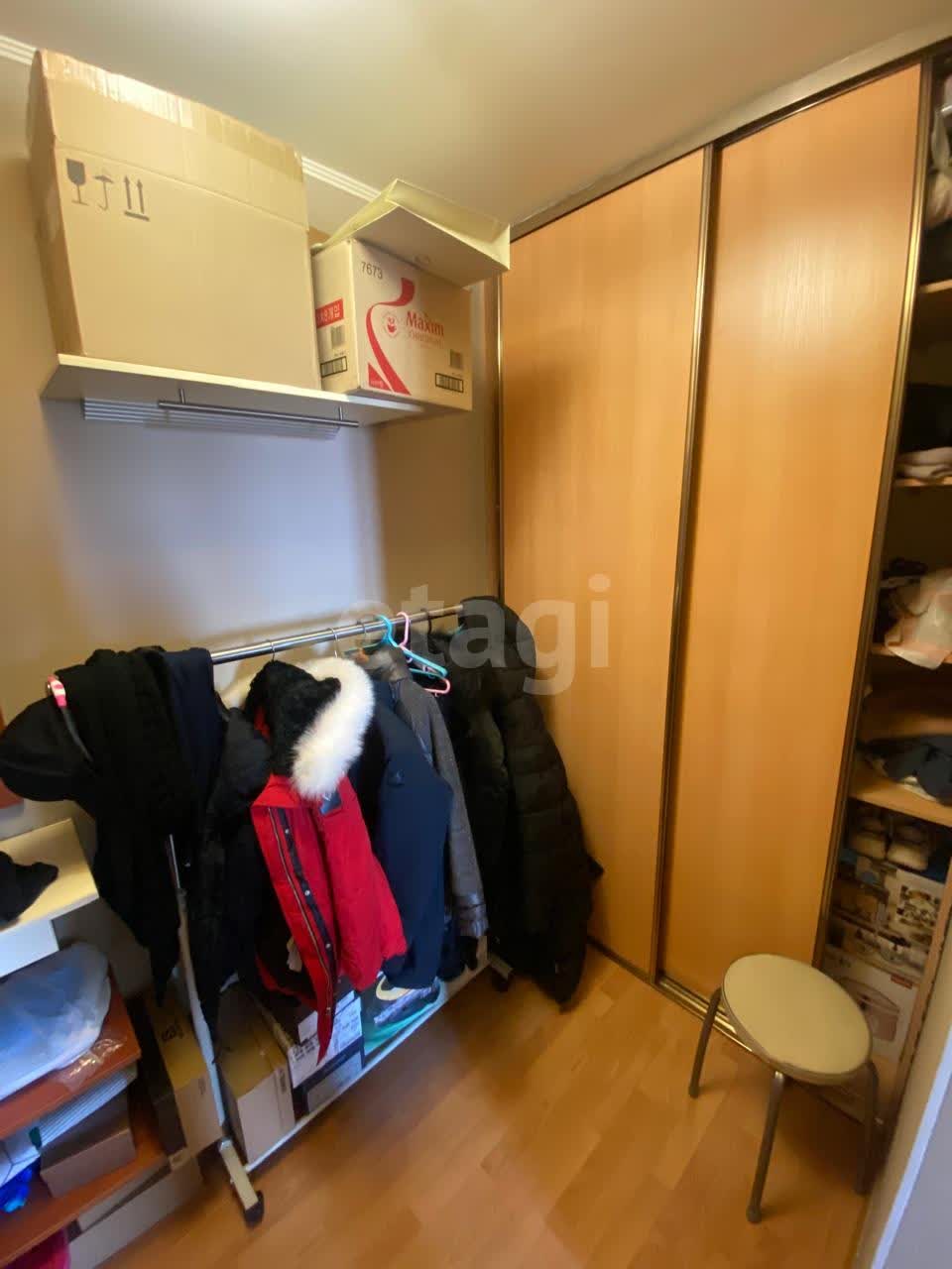 Продажа 2-комнатной квартиры, Южно-Сахалинск, Сахалинская область,  Южно-Сахалинск