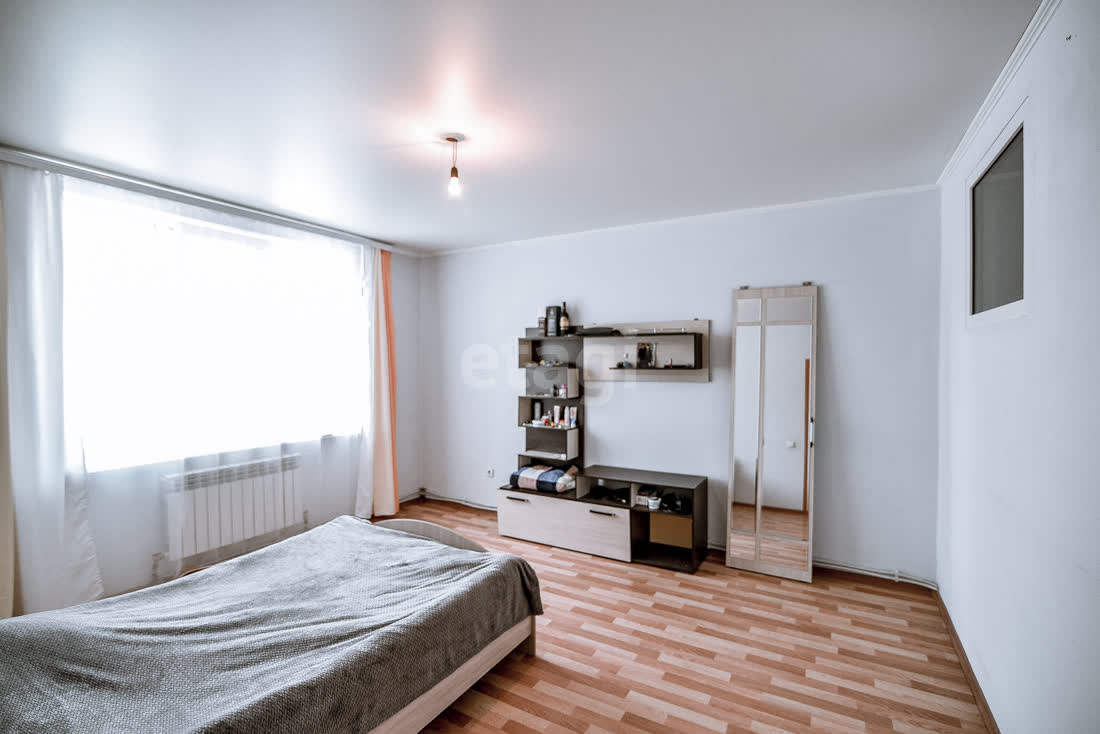 Продажа 2-комнатной квартиры, Южно-Сахалинск, Сахалинская область,  Южно-Сахалинск