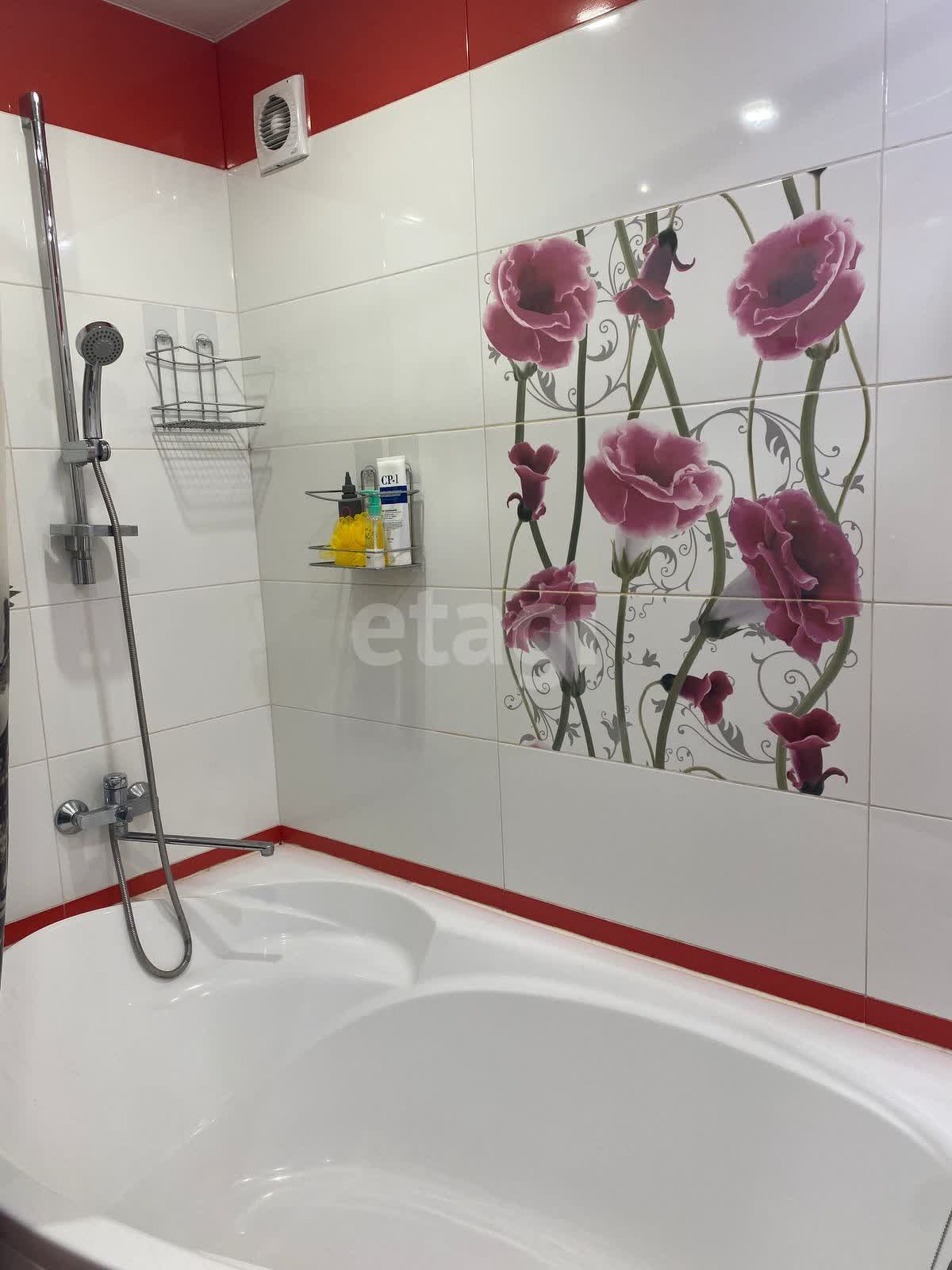 Продажа 3-комнатной квартиры, Южно-Сахалинск, Сахалинская область,  Южно-Сахалинск