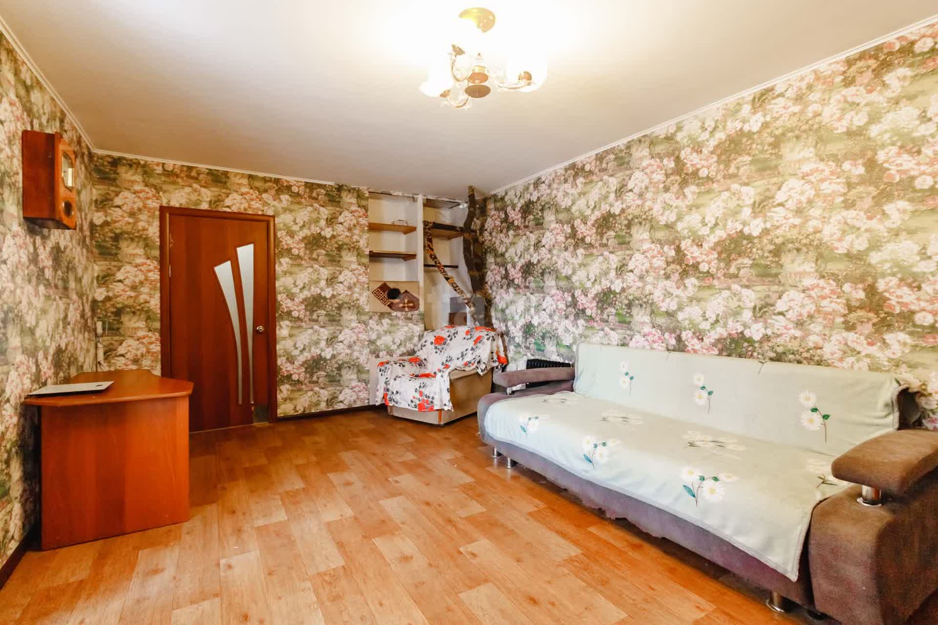 Продажа 1-комнатной квартиры, Комсомольск-на-Амуре, Лазо,  23