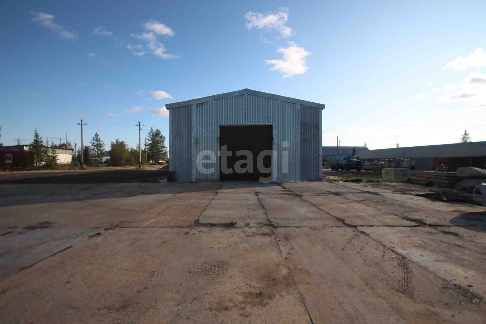 Продажа коммерческой недвижимости, 840м <sup>2</sup>, Новый Уренгой, Ямало-Ненецкий АО,  Новый Уренгой