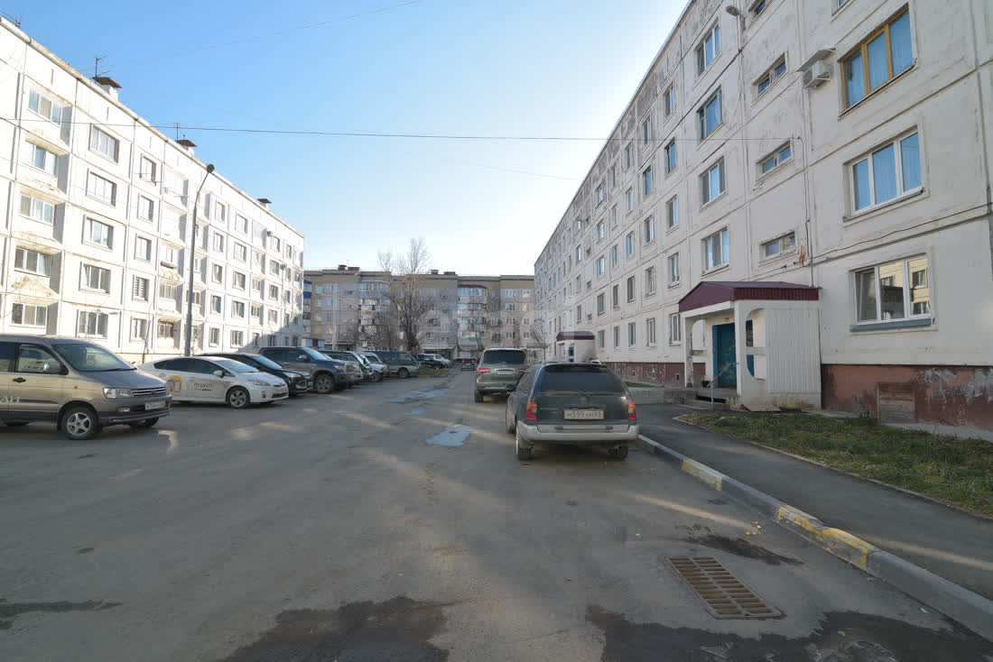 Продажа 3-комнатной квартиры, Южно-Сахалинск, Сахалинская область,  Южно-Сахалинск