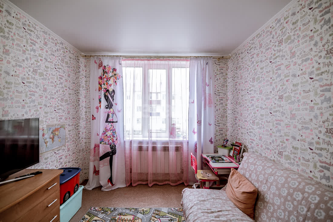 Продажа 3-комнатной квартиры, Южно-Сахалинск, Сахалинская область,  Южно-Сахалинск