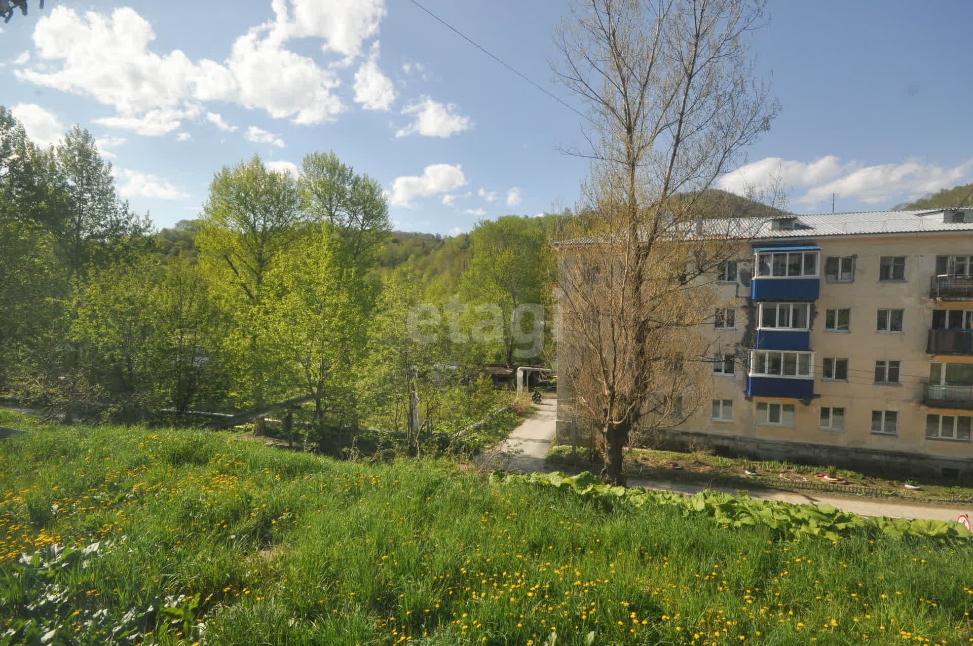 Продажа 2-комнатной квартиры, Южно-Сахалинск, Сахалинская область,  Южно-Сахалинск