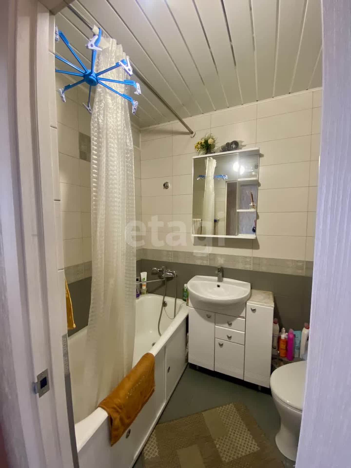 Продажа 2-комнатной квартиры, Южно-Сахалинск, Сахалинская область,  Южно-Сахалинск