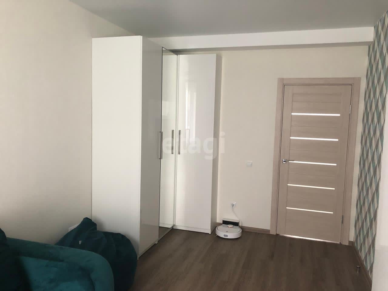 Продажа 2-комнатной квартиры, Южно-Сахалинск, Сахалинская область,  Южно-Сахалинск