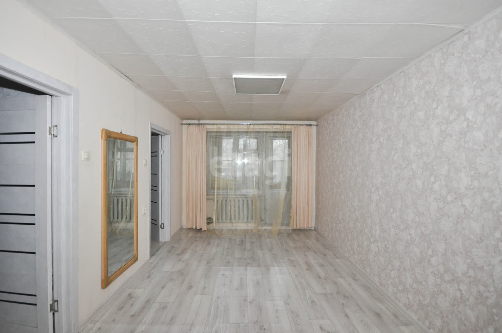 Продажа 4-комнатной квартиры, Южно-Сахалинск, Сахалинская область,  Южно-Сахалинск