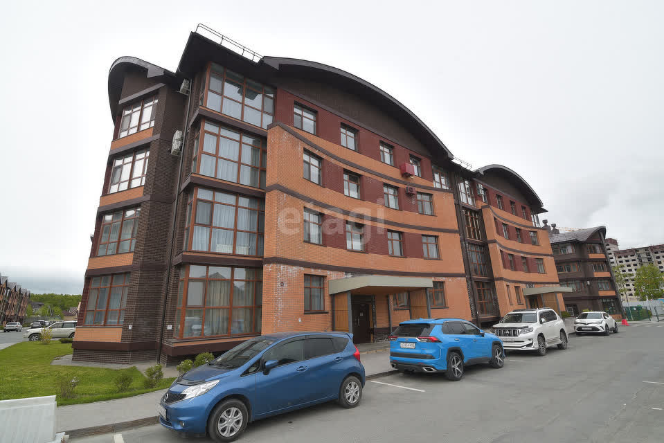 Продажа 2-комнатной квартиры, Южно-Сахалинск, Сахалинская область,  Южно-Сахалинск