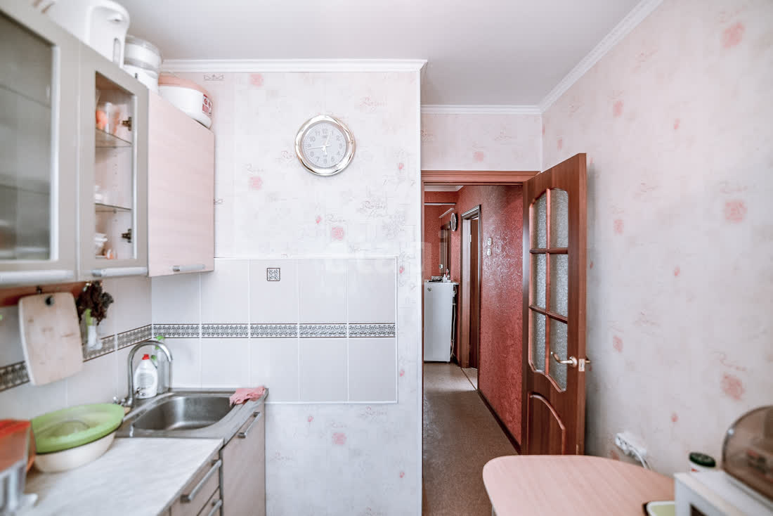 Продажа 3-комнатной квартиры, Южно-Сахалинск, Сахалинская область,  Южно-Сахалинск