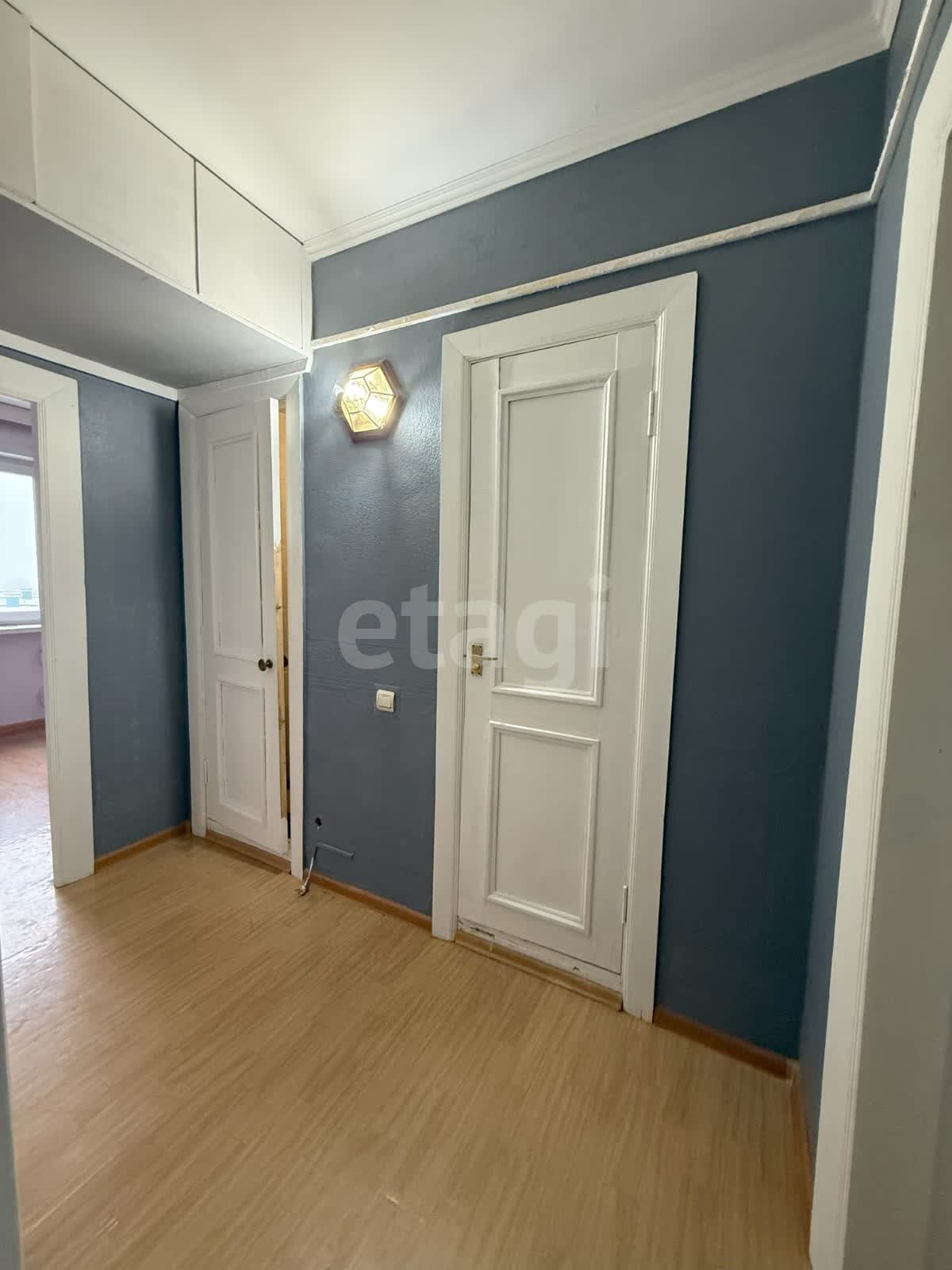 Продажа 4-комнатной квартиры, Южно-Сахалинск, Сахалинская область,  Южно-Сахалинск