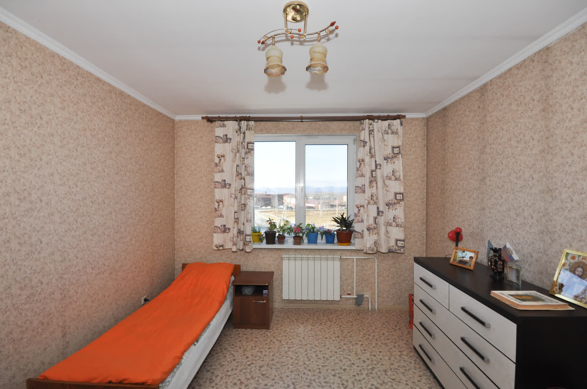 Продажа 2-комнатной квартиры, Южно-Сахалинск, Сахалинская область,  Южно-Сахалинск