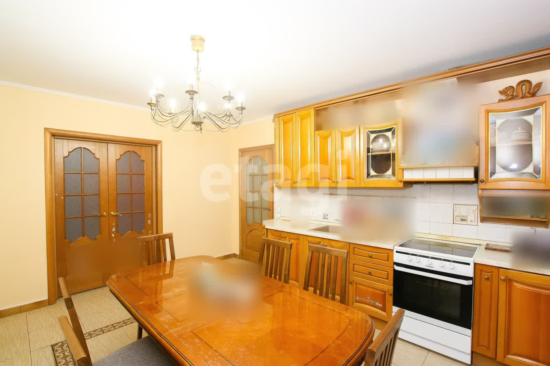 Продажа дома, 247м <sup>2</sup>, 15 сот., Улан-Удэ, Республика Бурятия,  