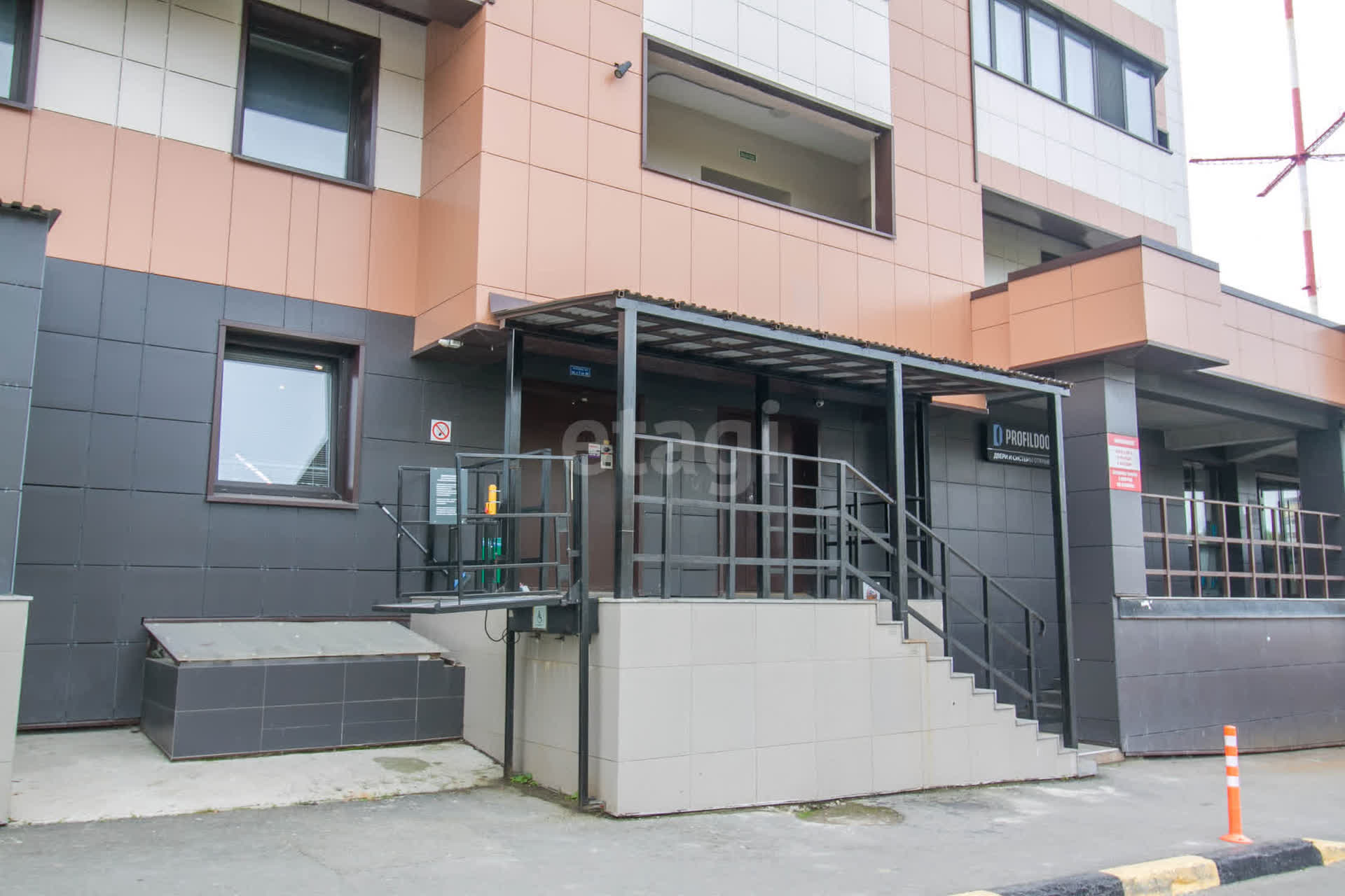 Продажа 2-комнатной квартиры, Южно-Сахалинск, Сахалинская область,  Южно-Сахалинск